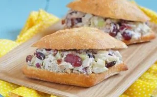 recette : Sandwich au Roquefort et Concombre