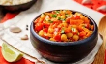 Recette : Curry aux Légumes et aux Fruits