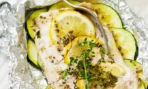 Recette : Pavé de Cabillaud aux Pignons et Courgettes