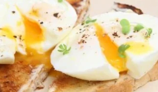 Recette :Œuf poché sur pain complet